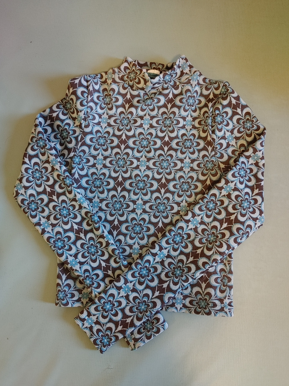 Stradivarius Geometric Floral Knit Top